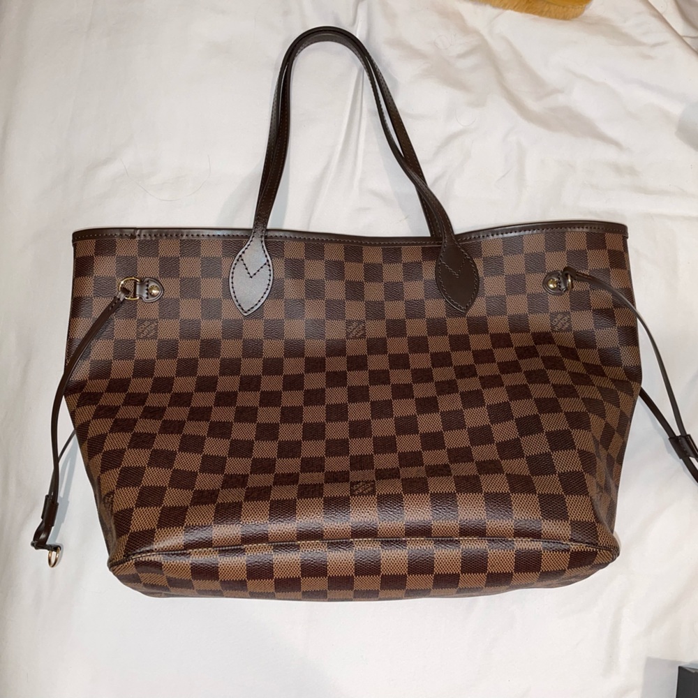 Louis Vuitton Neverfull MM